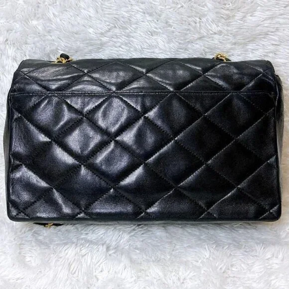 Authentic CHANEL 24K Vintage Classic Single Flap Bag Quilted Lambskin Chain Tote - Picture 5 of 11